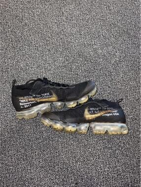 Size 11 Nike Vapor Max Off-White